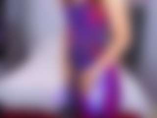 Live cam show with SabrinaLee - Black Hair on Cam Slut