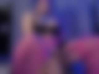 Live cam show with Broklin white - Cosplay on Camversity