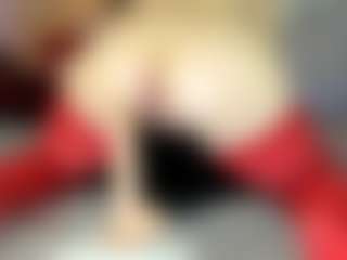 reynnna1's Live Sex Cam Show