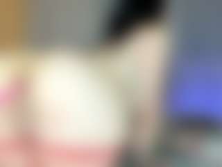 reynnna1's Live Sex Cam Show