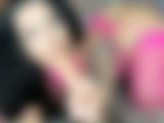 reynnna1's Live Sex Cam Show
