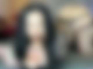 reynnna1's Live Sex Cam Show