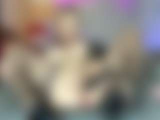 reynnna1's Live Sex Cam Show