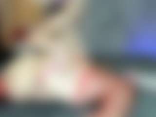 reynnna1's Live Sex Cam Show