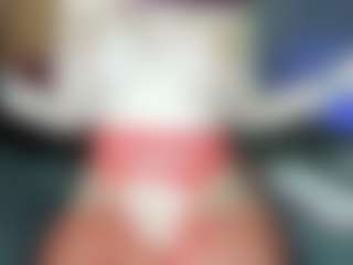 reynnna1's Live Sex Cam Show