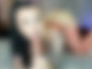 reynnna1's Live Sex Cam Show