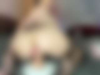 reynnna1's Live Sex Cam Show