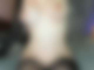 reynnna1's Live Sex Cam Show