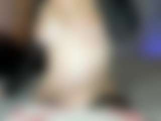 reynnna1's Live Sex Cam Show