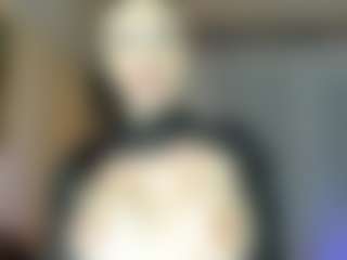 reynnna1's Live Sex Cam Show