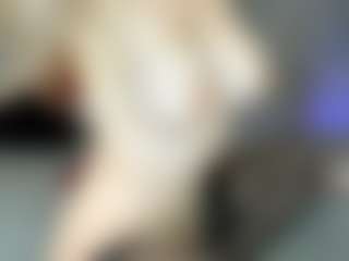 reynnna1's Live Sex Cam Show