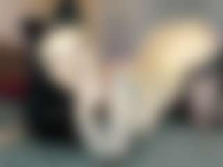 reynnna1's Live Sex Cam Show