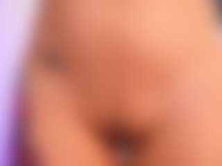 Live cam show with Mandy - Big Tits on live.xheat.ai