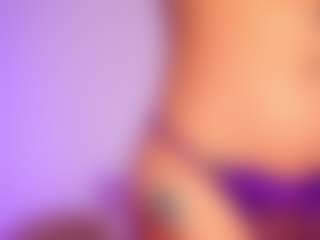 Live cam show with Mandy Vera - Big Tits on StripNow