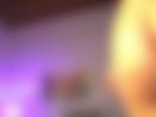 Live cam show with ElizabethMansson - Cock Rating on SinfulBabes