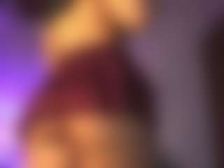 Live cam show with ElizabethMansson - Nipple Piercings on Dare Cams