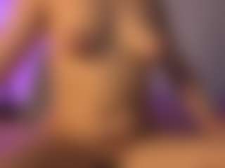 ElizabethMansson's Live Sex Cam Show