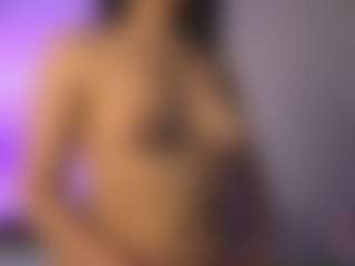 Live cam show with ElizabethMansson - Small Tits on Camming Site