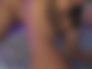 Live cam show with ElizabethMansson - Amateur on Camming Site