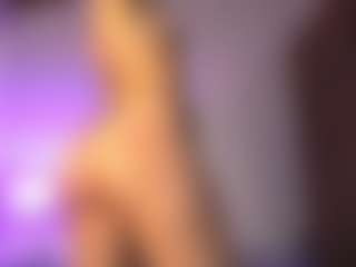 Live cam show with ElizabethMansson - Squirt on fapnchat
