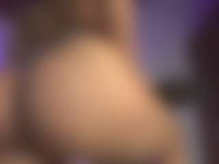 ElizabethMansson's Live Sex Cam Show