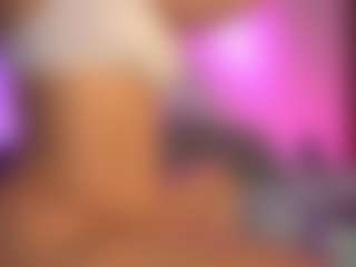 ElizabethMansson's Live Sex Cam Show