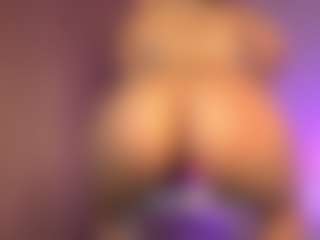ElizabethMansson's Live Sex Cam Show