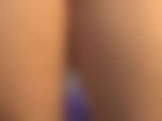 Pokaz na żywo z ElizabethMansson - Squirt Curvy na Camsoda