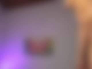 ElizabethMansson's Live Sex Cam Show