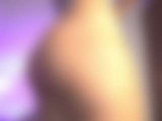 Live cam show with ElizabethMansson - Petite on Dare Cams