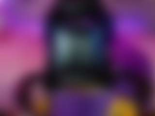 jhuliaHillss MILF webcam performer live streaming