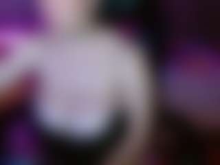 Live cam show with jhuliaHillss - Squirt on Lustler
