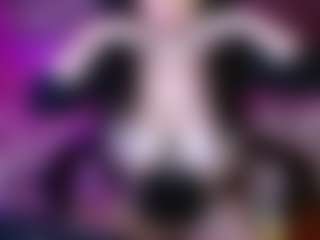 jhuliaHillss's Live Sex Cam Show