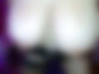 Live cam show with jhuliaHillss - Squirt Mature on Adult Interactions