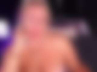 Live cam show with LINDAJAWEL - Role Play on StripNow