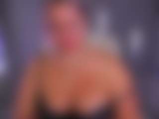 Live cam show with LINDAJAWEL - Role Play on StripNow