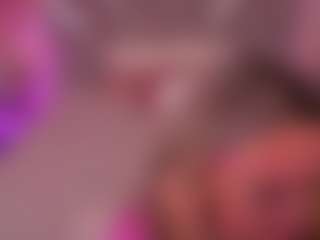 Live cam show with LINDAJAWEL - Double Penetration on Camsoda