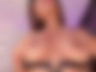 AmberLewis's Live Sex Cam Show