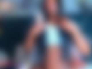 Live cam show with SofiaCopper - Ebony Teen (18+) on Uber Horny