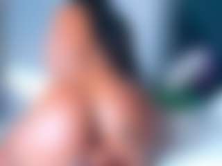Live cam show with SofiaCopper - Ebony on Dolls Live | colombia