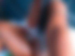 Live cam show with SofiaCopper - Ebony Teen (18+) on TastyBlacksLive