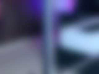 Live cam show with SofiaCopper - Double Penetration on livesuperchat.net