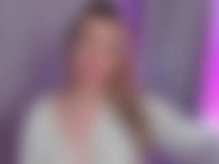 Live cam show with Miss Lana - Blonde Hair on CamClone