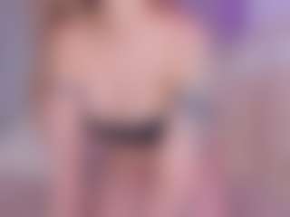 Live cam show with Miss Lana - Petite on camwithhim.com