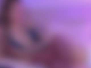 Live cam show with Miss Lana - Petite on Camming Site