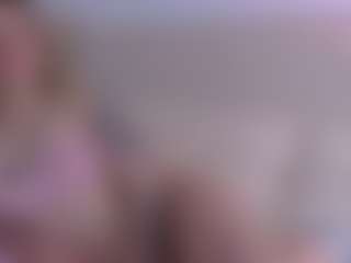 Live cam show with Miss Lana - Small Tits on xfollow cams