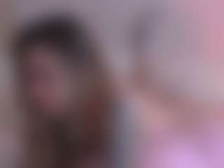 Live cam show with Miss Lana - Blonde Hair Amateur on sexylivex.com