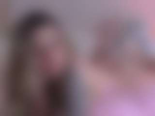 Live cam show with Miss Lana - Blonde Hair Petite on googirlz