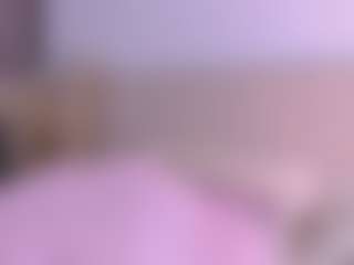Live cam show with Miss Lana - Athletic on studioflirtlive.com