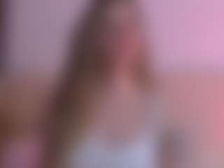 Live cam show with Miss Lana - Sexwebcam Latina on livesuperchat.net | colombia